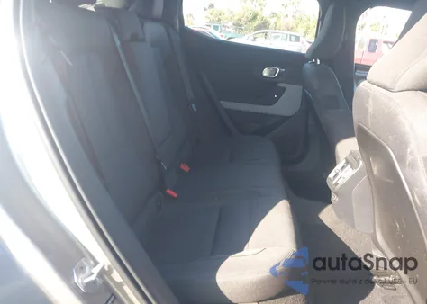 2022 Polestar 2 Long Range Dual Motor z USA, uszkodzony, nr VIN LPSED3KA3NL055025